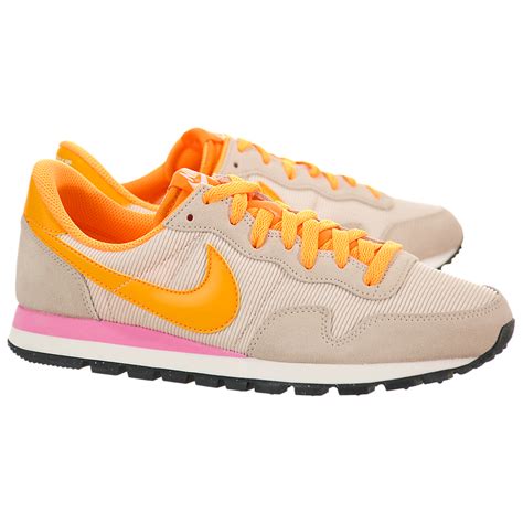 nike dames sneakers wit pegasus 83|I Tested Nike Women’s Air Pegasus 83: The Ultimate Running .